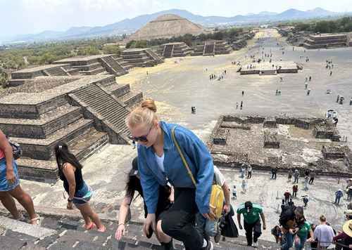 Reabren Teotihuacán tras tiroteo que dejó a una turista canadiense; INAH descarta daños en la Pirámide de la Luna