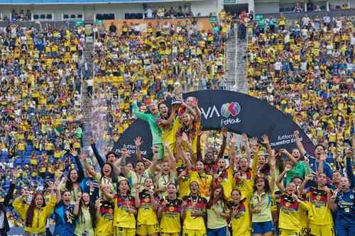 América Femenil vence 3-0 a Rayadas y conquista el Clausura 2026