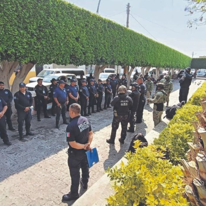 Detienen a mandos y a policías en Hidalgo; investigan vínculos con narcomenudeo y homicidio