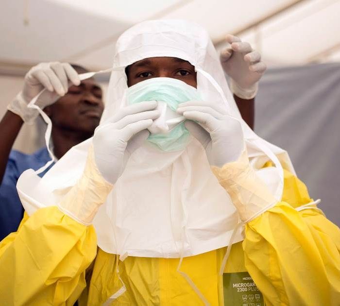 Estados Unidos restringe entradas y refuerza controles por brote de ébola Bundibugyo