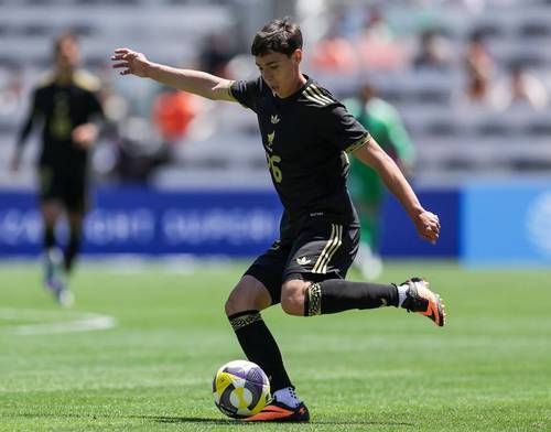 Mateo Chávez: “Fui a Europa para ganarme un lugar en la selección”