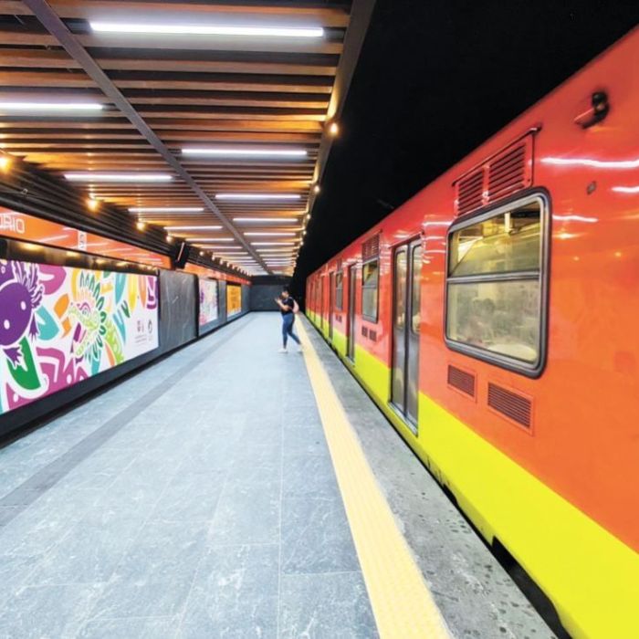 Metro CDMX amanece con retrasos y avance lento en varias líneas; usuarios reportan esperas de hasta 15 minutos