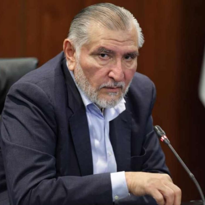 Sheinbaum dice desconocer si Adán Augusto fue citado en investigación por huachicol fiscal