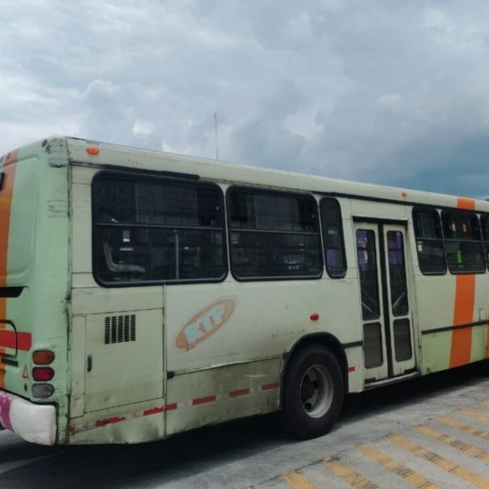 CNTE toma camiones RTP y libera la caseta de Tlalpan; operadores denuncian traslado forzado