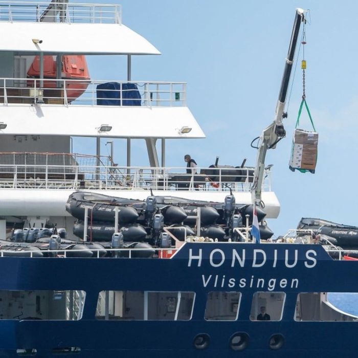 EE. UU. levanta la cuarentena de los últimos 8 pasajeros expuestos al hantavirus del crucero MV Hondius