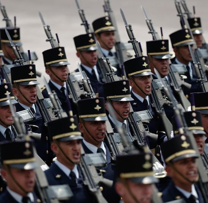 Aguascalientes busca aval federal para mantener sus bachilleratos militarizados