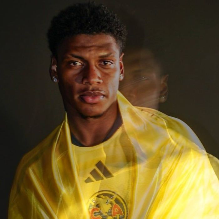 América incorpora a Óscar Perea: detalles del préstamo desde Estrasburgo