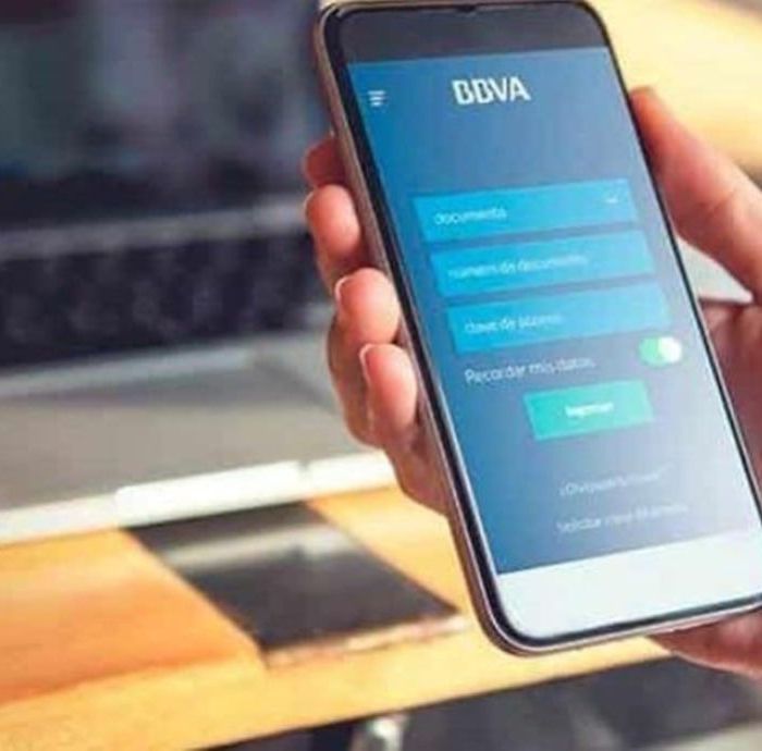 Usuarios reportan fallas en las apps de Banamex y BBVA; problemas digitales se multiplicaron el 23‑24 de julio de 2026
