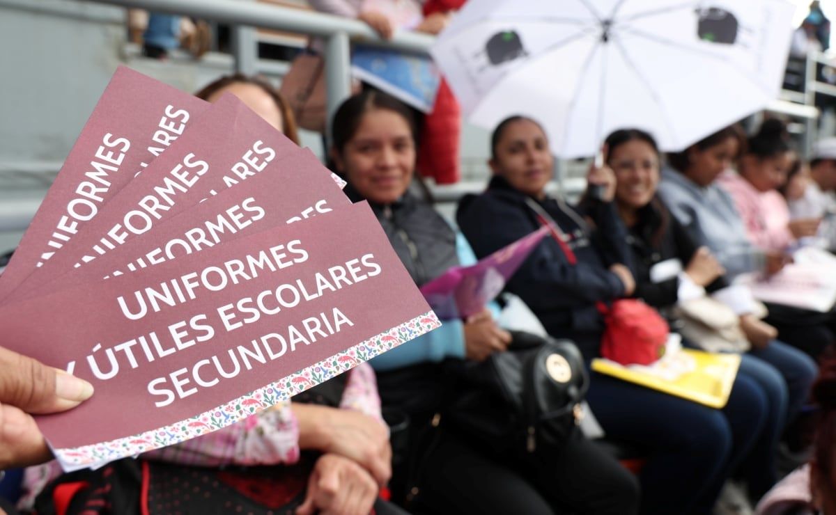 beca-para-utiles-y-uniformes-inicia-dispersion-de-2-mil-500-pesos-consulta-el-calendario