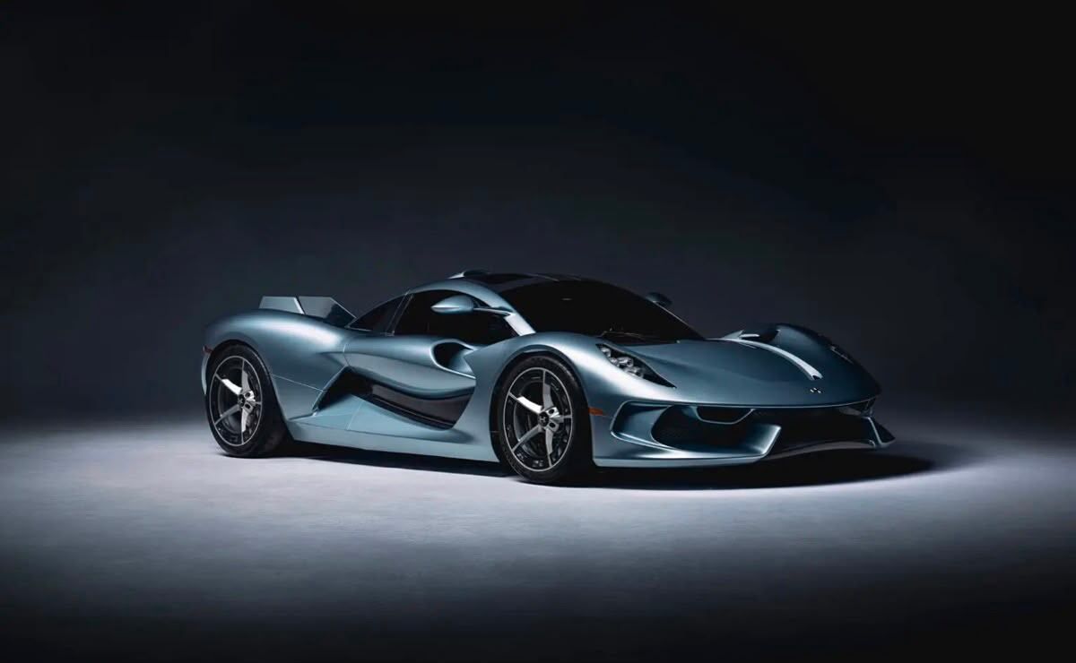 hennessey-blackbird-el-hipercoche-de-850-hp-que-tendra-solo-71-unidades