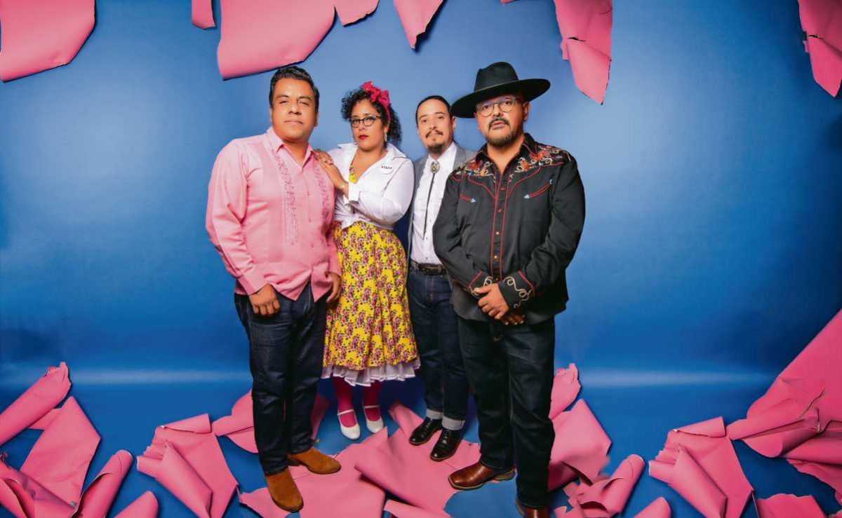 la-santa-cecilia-convierte-las-historias-migrantes-en-canciones