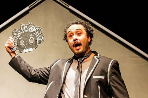 las-calcetas-de-mi-padre-abrira-temporada-en-el-teatro-sergio-magana