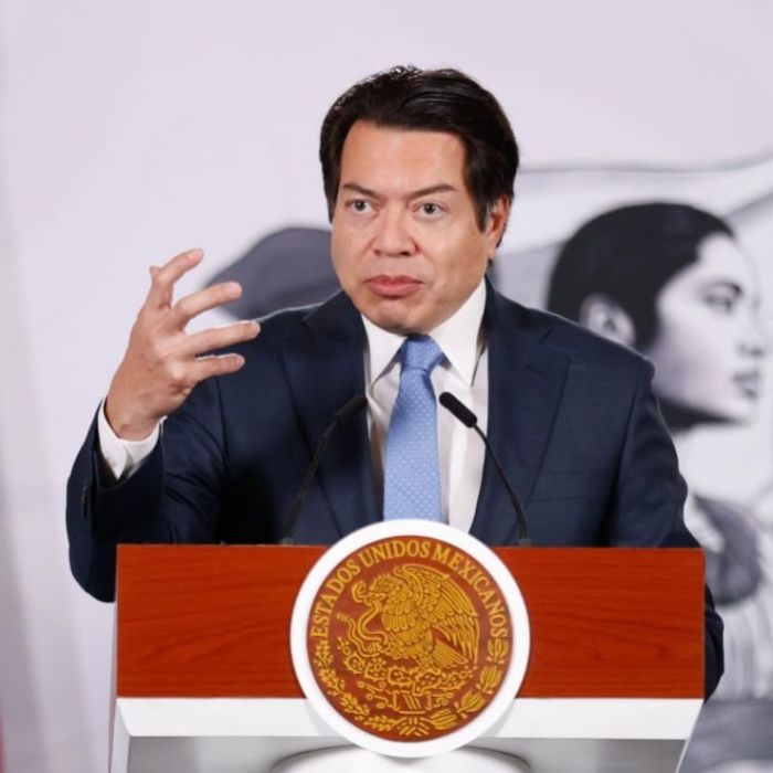 SEP advierte que el scroll infinito puede generar uso compulsivo en menores