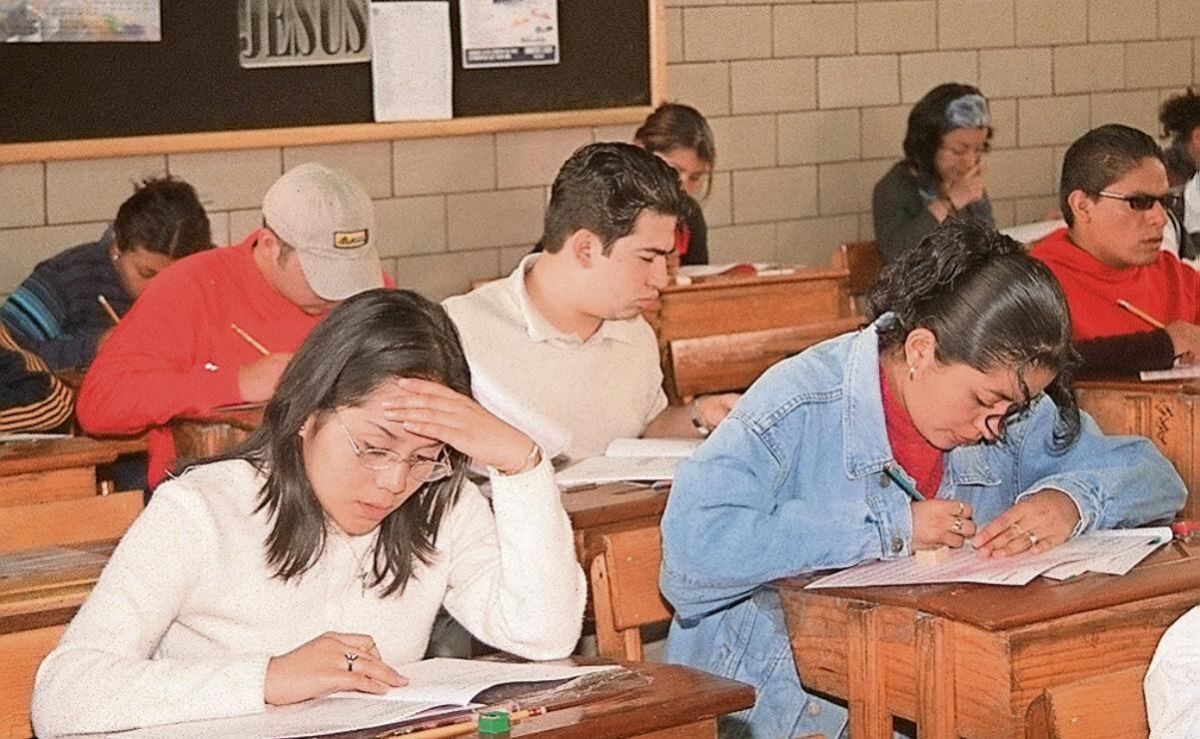 unam-estimo-que-el-examen-presencial-de-admision-generaba-198-toneladas-de-basura