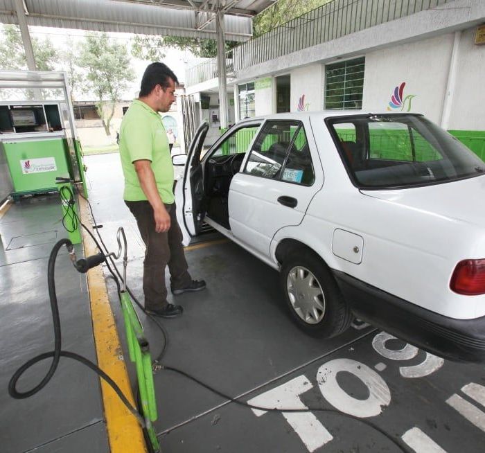 Verificación vehicular en agosto 2026: qué placas deben cumplir en CDMX y Edomex