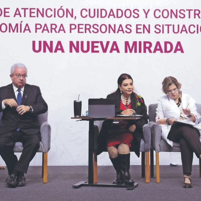 CDMX instalará baños y clínicas móviles para atender a personas en situación de calle