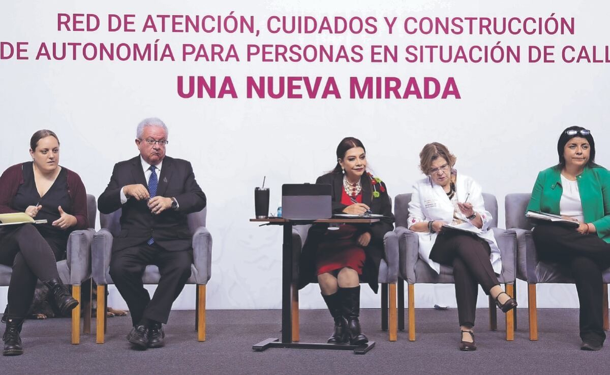 cdmx-instalara-banos-y-clinicas-moviles-para-atender-a-personas-en-situacion-de-calle