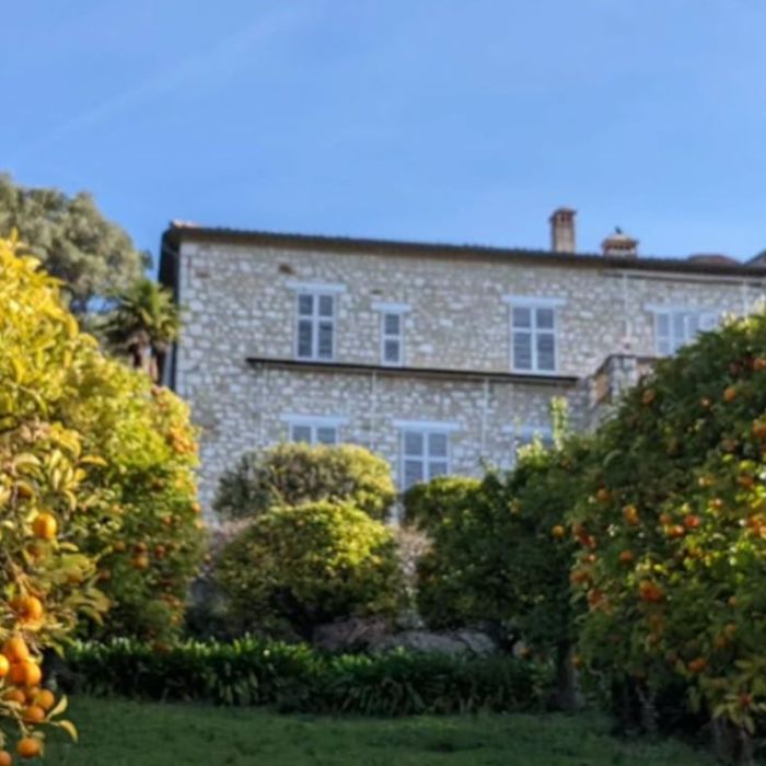 Detienen a cinco sospechosos por el robo de dos cuadros de Renoir en Francia