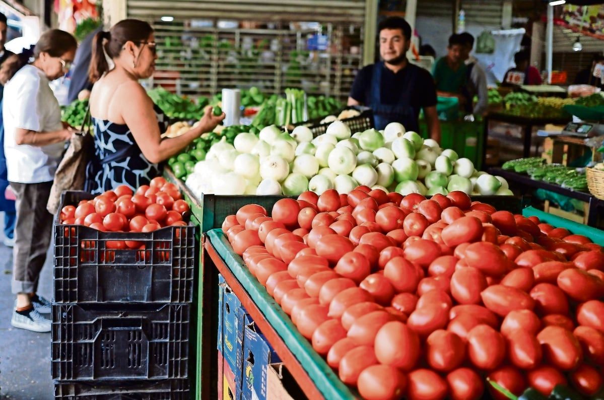 inflacion-en-mexico-sube-a-3-45-en-septiembre-jitomate-y-cebolla-presionan-los-precios