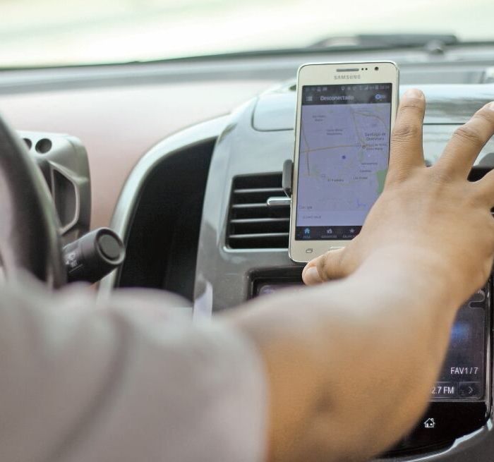 PRI propone permitir Uber y DiDi en aeropuertos y centrales de autobuses