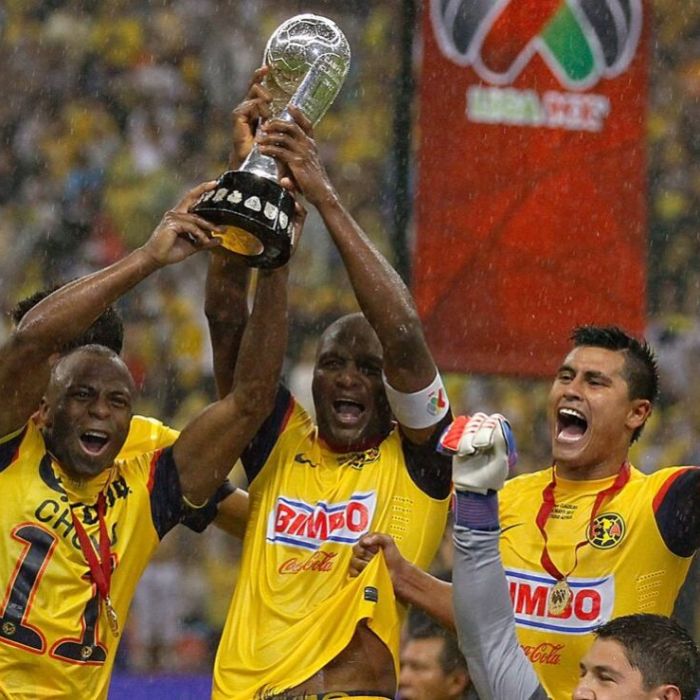 Aquivaldo Mosquera recuerda cómo América remontó ante Cruz Azul en 2013