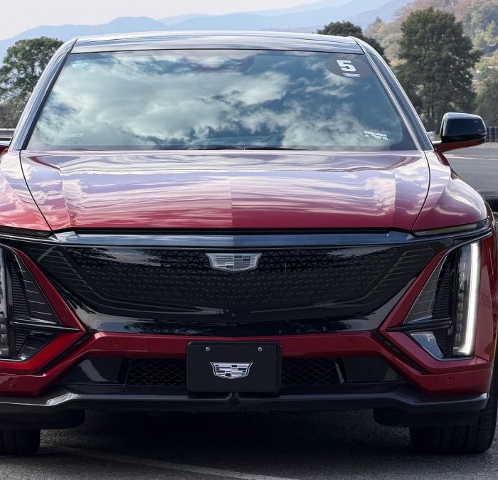 Cárteles mexicanos roban autos de lujo de alquiler en Estados Unidos para llevarlos a México