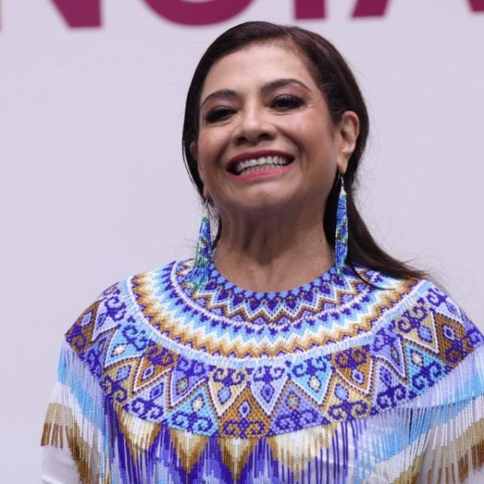 Clara Brugada anuncia cambios al programa metropolitano ante dudas sobre predial y terrenos baldíos