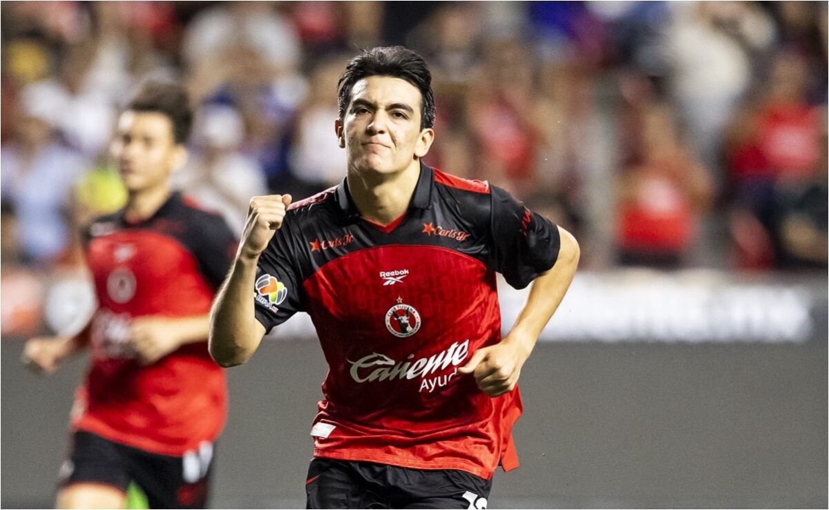 sebastian-abreu-aclara-que-gilberto-mora-no-tiene-una-lesion-de-gravedad